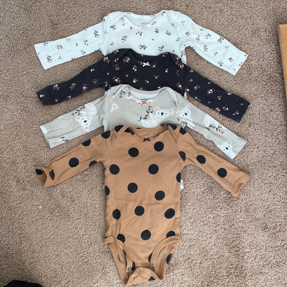 Carter’s Girls Long Sleeve Bodysuits 6M